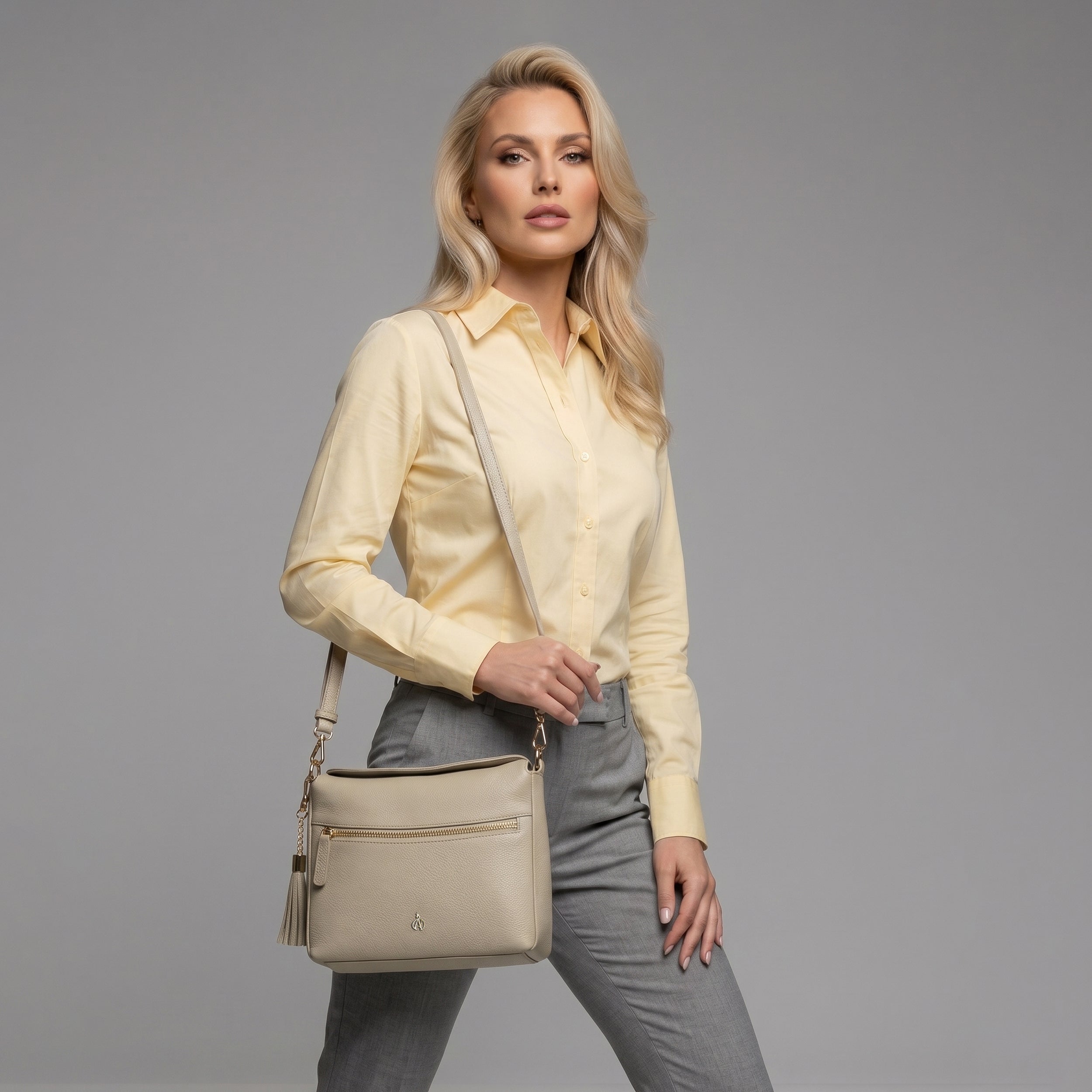 'FIONA' Fog Grey Pebble Grain Real Leather Shoulder Bag