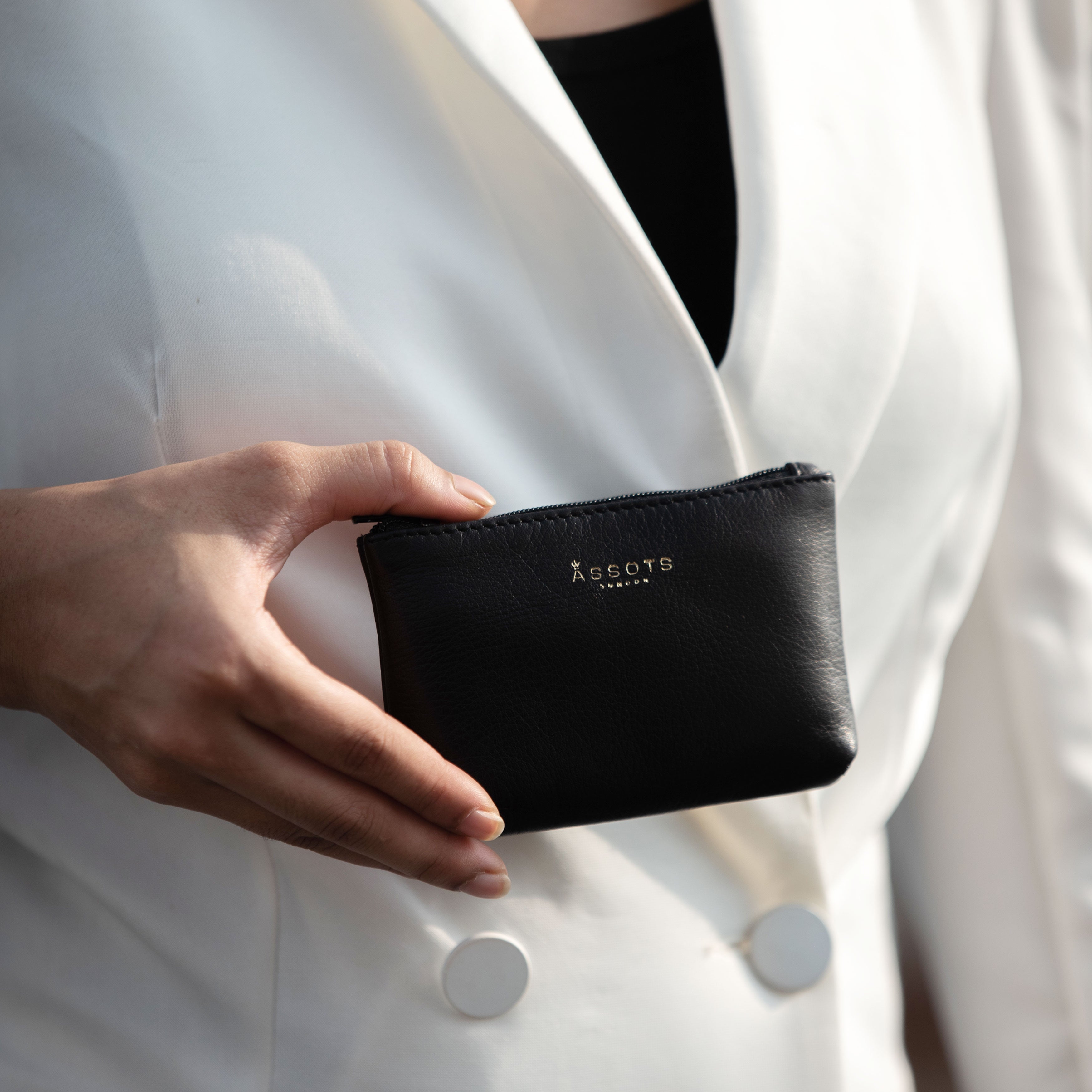 'Diana' Black Full Grain Leather Zip Top Coin Purse