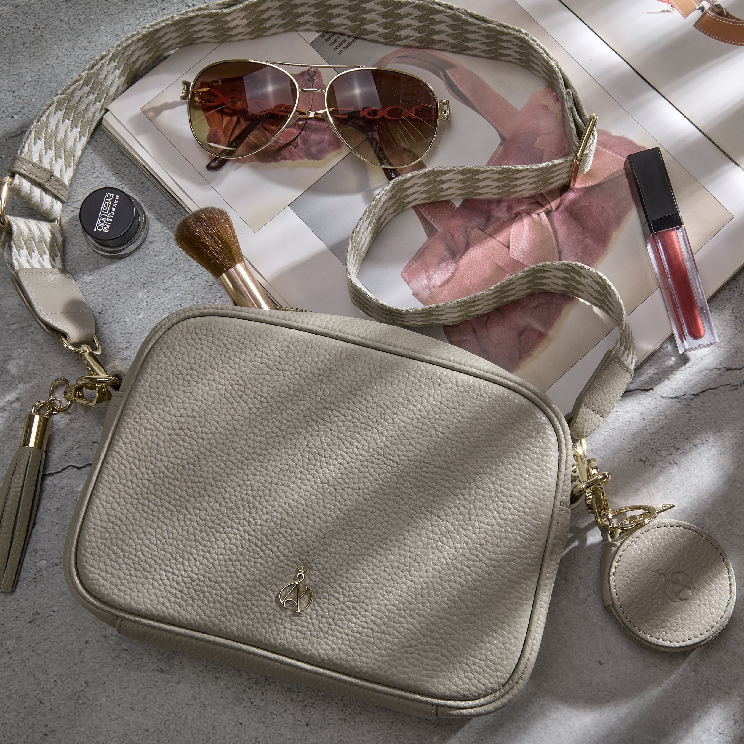 'KENT' Fog Grey Pebble Grain Real Leather Crossbody Bag